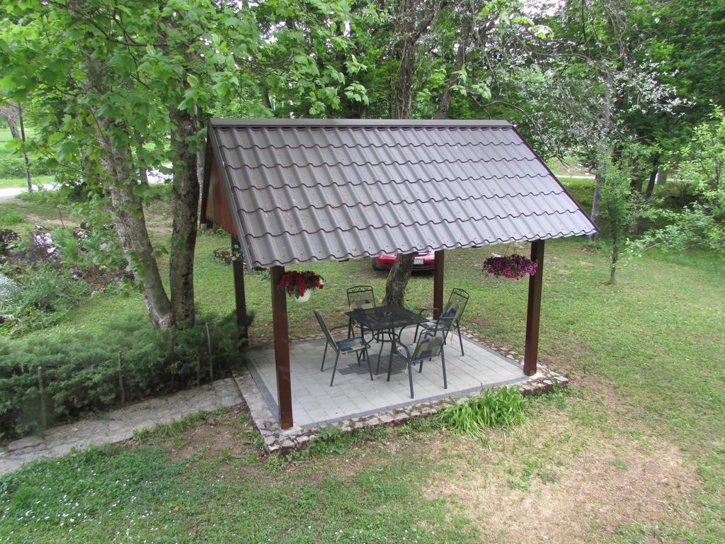 Guest House Nenad Plitvička Jezera Extérieur photo