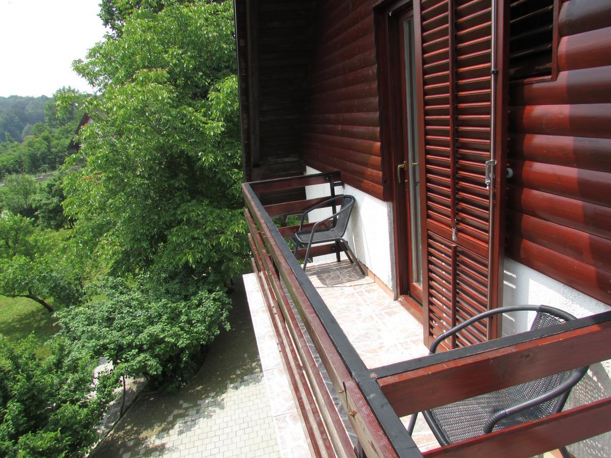 Guest House Nenad Plitvička Jezera Extérieur photo